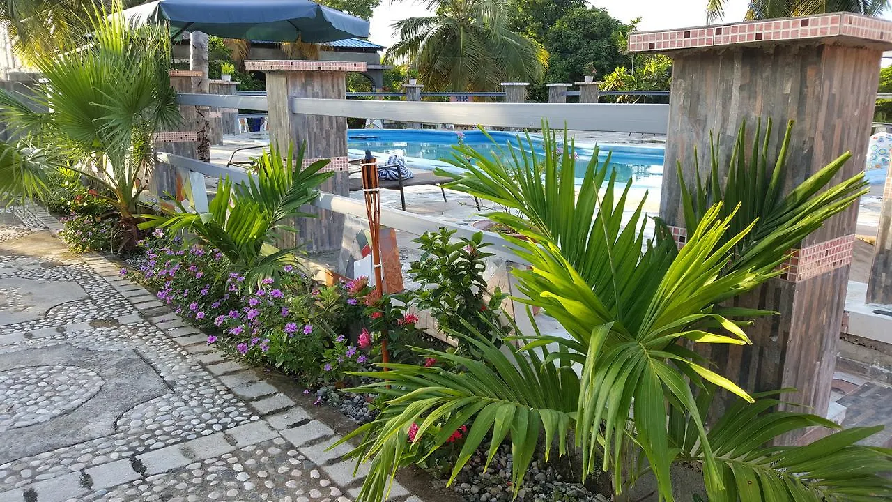 ***  Rollanda Hotel Jacmel Haiti